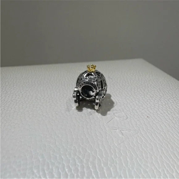 Pandora Disney Cinderella Pumpkin charm - Picture 8 of 9